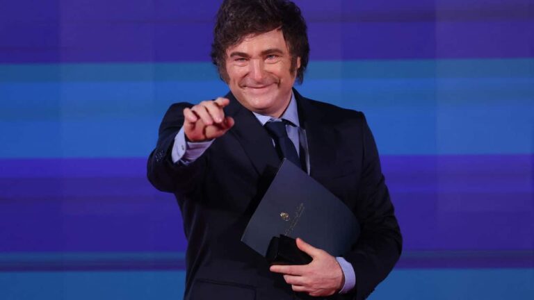 milei-obtem-vitoria-esmagadora-nas-eleicoes-legislativas-e-impoe-uma-derrota-esmagadora-a-esquerda-argentina