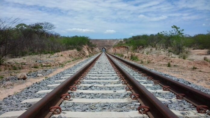 governo-anuncia-investimento-de-r$-415-milhoes-para-acelerar-obras-da-transnordestina-que-prometem-impulsionar-a-economia-de-pe governo-anuncia-investimento-de-r$-415-milhoes-para-acelerar-obras-da-transnordestina-que-prometem-impulsionar-a-economia-de-pe