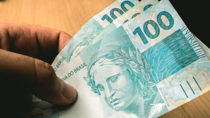 atencao-aos-beneficiarios-do-inss,-governo-libera-pagamento-do-13o-salario-em-parcela-unica-ate-dezembro atencao-aos-beneficiarios-do-inss,-governo-libera-pagamento-do-13o-salario-em-parcela-unica-ate-dezembro