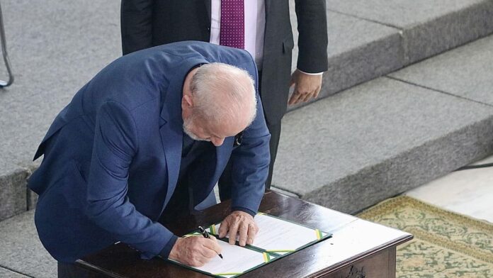 lula-aciona-tropas-e-declara-glo-em-belem-para-cop30
