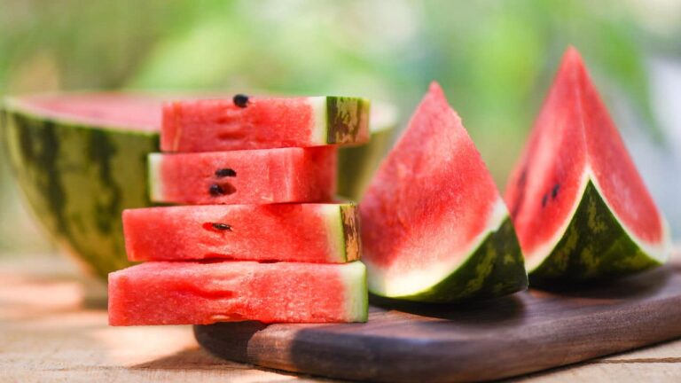 frutas-que-podem-ser-plantadas-no-final-do-ano-e-colhidas-no-outono