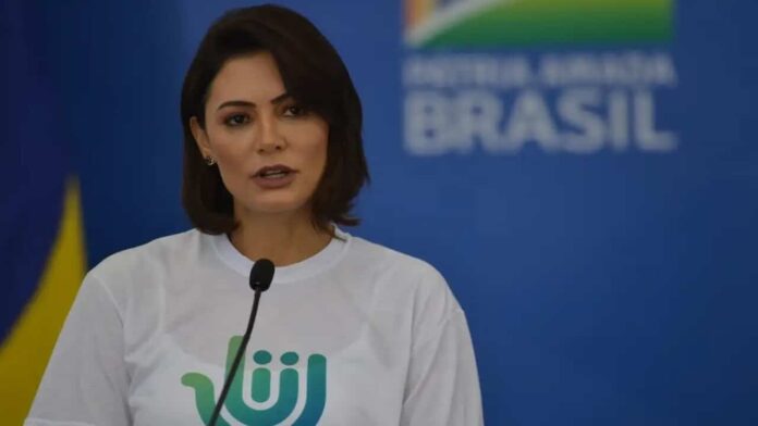 michelle-bolsonaro-pede-para-sair-do-pl-mulher