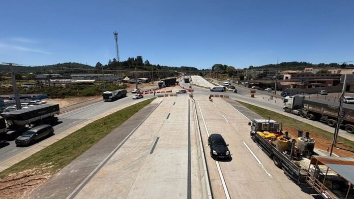 duplicacao-da-rodovia-dos-minerios-(pr-092)-chega-a-fase-decisiva-com-segundo-lote-de-1.280-metros-quase-concluido duplicacao-da-rodovia-dos-minerios-(pr-092)-chega-a-fase-decisiva-com-segundo-lote-de-1.280-metros-quase-concluido