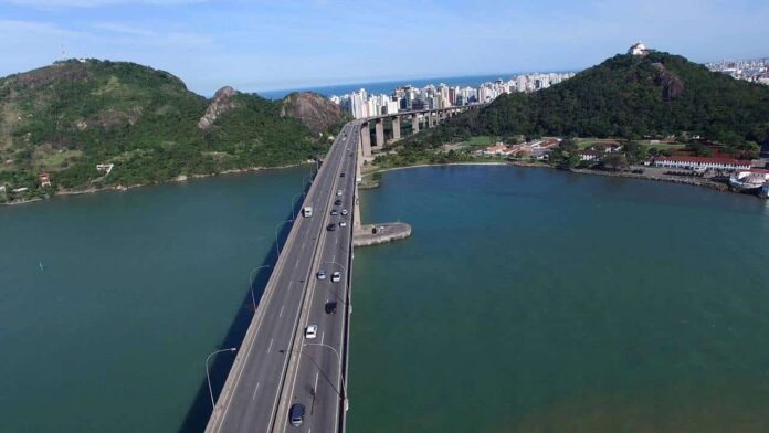 ciclovia-inaugurada-em-2023-torna-se-a-mais-alta-entre-as-capitais-brasileiras,-com-mirante-a-70-metros-do-mar,-e-reforca-mobilidade ciclovia-inaugurada-em-2023-torna-se-a-mais-alta-entre-as-capitais-brasileiras,-com-mirante-a-70-metros-do-mar,-e-reforca-mobilidade