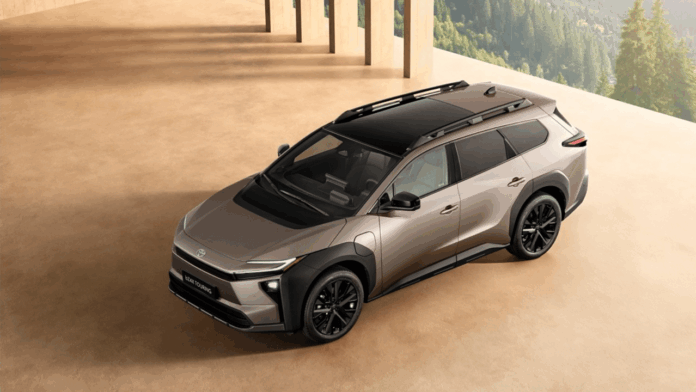 toyota-traz-suv-que-desafia-rivais-com-garantia-de-1-milhao-de-km,-porta-malas-de-600-litros-e-autonomia-real-de-ate-560-km