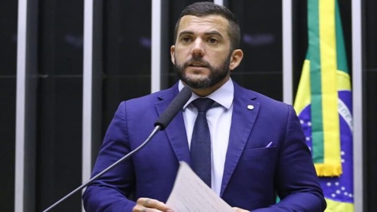 carlos-jordy-liga-para-a-pgr-e-pede-afastamento-de-toffoli-da-reportagem-do-caso-banco-master