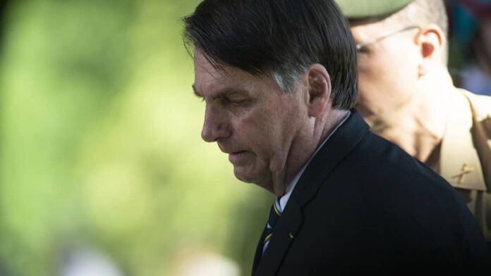 especialistas-alertam-sobre-quadro-que-afetou-bolsonaro-e-casos-da-doenca-no-brasil-crescem