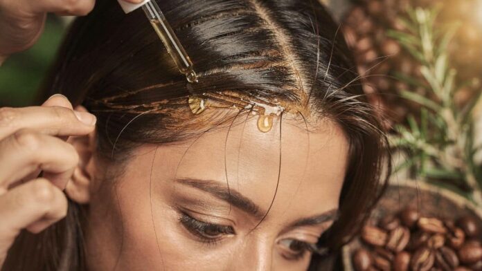 tonico-capilar-natural-acelera-o-crescimento-e-reduz-a-queda-de-cabelo-em-mulheres-com-mais-de-40-anos tonico-capilar-natural-acelera-o-crescimento-e-reduz-a-queda-de-cabelo-em-mulheres-com-mais-de-40-anos