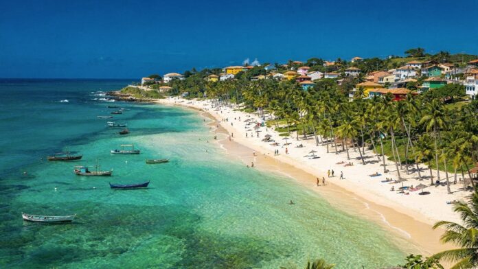 vila-do-nordeste-que-proibiu-carros-virou-simbolo-de-vida-simples,-tranquila-e-preservada vila-do-nordeste-que-proibiu-carros-virou-simbolo-de-vida-simples,-tranquila-e-preservada