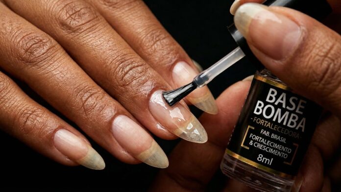 5-bases-fortalecedoras-baratas-que-fazem-suas-unhas-crescerem-mais-rapido-e-sem-quebrar