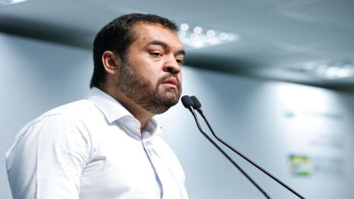 tse-decide-e-inelegivel-ex-governador-claudio-castro
