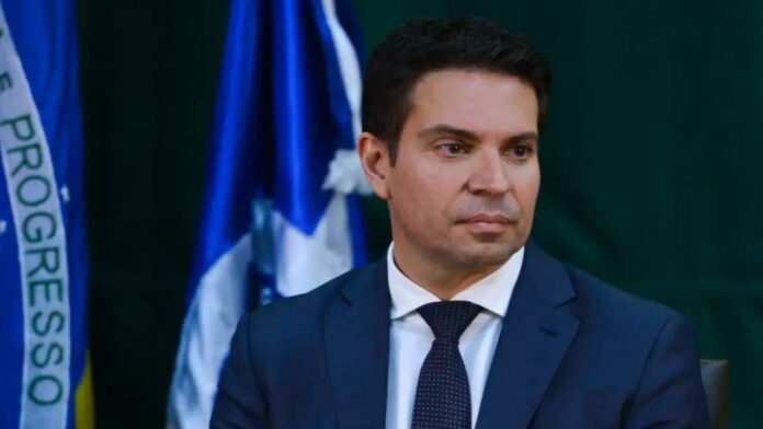 pf-conseguiu-localizar-alexandre-ramagem-nos-estados-unidos-apos-pistas-em-malas-contendo-roupas-do-ex-deputado