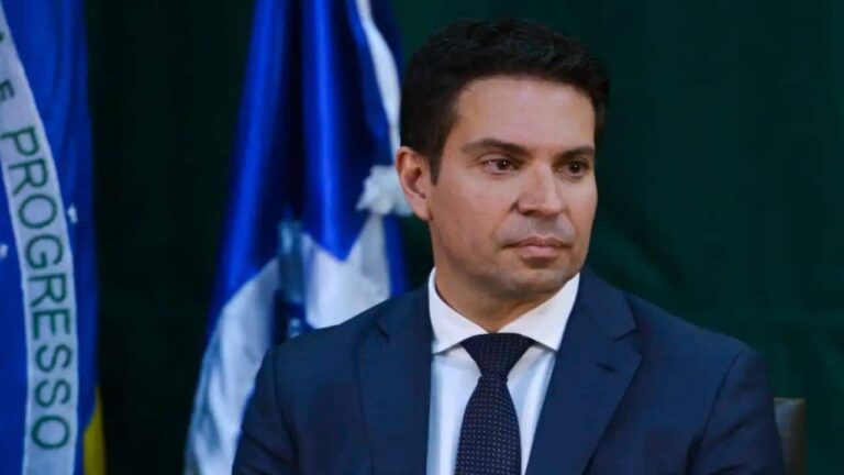pf-conseguiu-localizar-alexandre-ramagem-nos-estados-unidos-apos-pistas-em-malas-contendo-roupas-do-ex-deputado