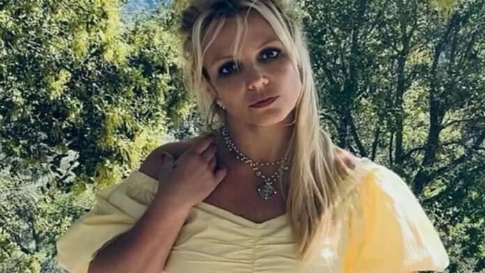 britney-spears-entra-voluntariamente-na-reabilitacao-e-os-fas-reagem-com-preocupacao-e-apoio