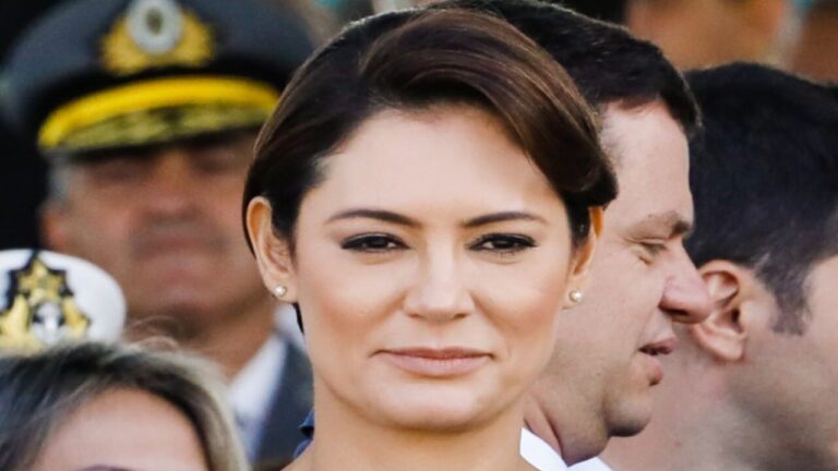 michelle-bolsonaro-desafia-senador-sobre-pre-candidatura-no-df-e-reafirma-apoio-a-celina-leao