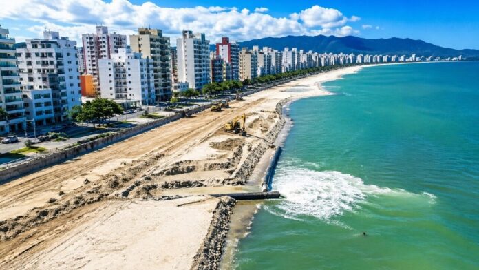 megaobra-de-r$-327-milhoes-para-a-maior-ampliacao-de-praia-do-brasil-e-retomada-em-sc-e-ja-atingiu-68%-de-conclusao-em-vol megaobra-de-r$-327-milhoes-para-a-maior-ampliacao-de-praia-do-brasil-e-retomada-em-sc-e-ja-atingiu-68%-de-conclusao-em-vol