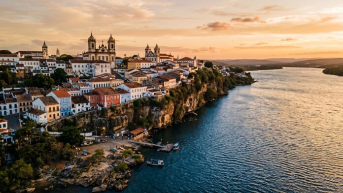 as-margens-do-rio-sao-francisco,-a-cidade-conhecida-como-‘atenas-alagoana’-impressiona-pelas-construcoes-historicas-do-seculo-xix. as-margens-do-rio-sao-francisco,-a-cidade-conhecida-como-‘atenas-alagoana’-impressiona-pelas-construcoes-historicas-do-seculo-xix.