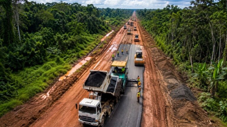 investimento-de-r$-2-bilhoes-pode-impulsionar-obras-de-rodovia-entre-dois-estados-do-brasil,-mas-cenario-aponta-para-riscos-economicos