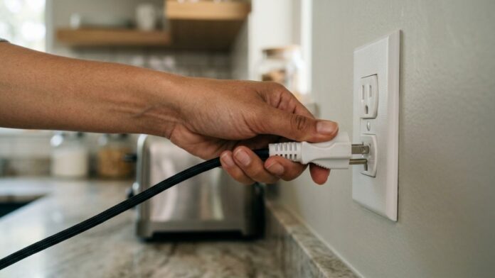 eletricistas-alertam-sobre-3-eletrodomesticos-de-cozinha-que-voce-nao-deve-deixar-conectados
