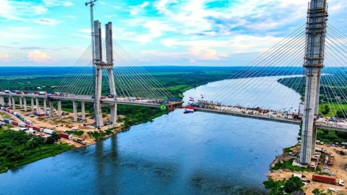 nova-ponte-de-r$-500-milhoes-em-ms-criara-ligacao-entre-os-oceanos-atlantico-e-pacifico-com-estrutura-de-1.294-metros nova-ponte-de-r$-500-milhoes-em-ms-criara-ligacao-entre-os-oceanos-atlantico-e-pacifico-com-estrutura-de-1.294-metros