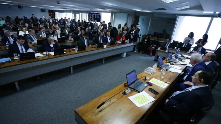 nova-proposta-no-senado-visa-acabar-com-o-‘engavetamento’-das-cpis-e-processos-de-impeachment-de-ministros-do-stf