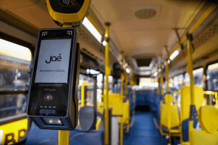 onibus-municipais-do-rio-nao-aceitam-mais-pagamentos-em-dinheiro onibus-municipais-do-rio-nao-aceitam-mais-pagamentos-em-dinheiro