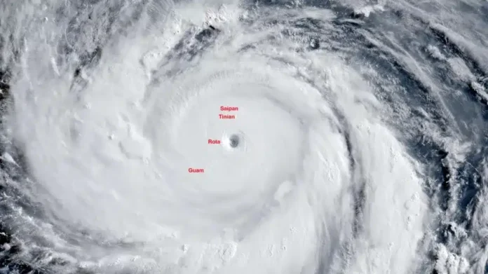 imagens-de-satelite-revelam-gigante-sobre-o-oceano-e-autoridades-ficam-em-alerta-maximo;-veja-o-video imagens-de-satelite-revelam-gigante-sobre-o-oceano-e-autoridades-ficam-em-alerta-maximo;-veja-o-video