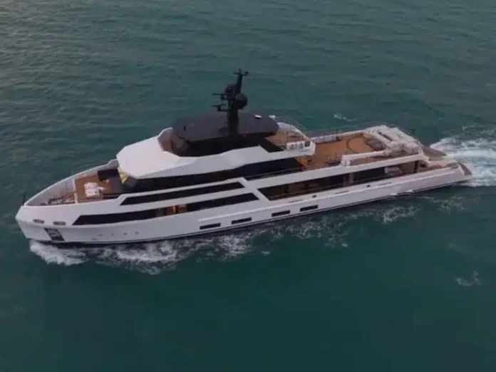 luxo-em-alto-mar:-superiate-de-r$-120-milhoes-de-neymar-chega-a-angra-dos-reis;-veja-o-video luxo-em-alto-mar:-superiate-de-r$-120-milhoes-de-neymar-chega-a-angra-dos-reis;-veja-o-video