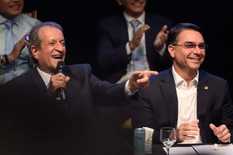 valdemar-diz-que-decisao-de-moraes-pode-impulsionar-flavio-bolsonaro-nas-pesquisas-eleitorais