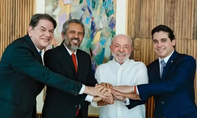 cid-gomes-e-chamado-as-pressas-por-lula-para-tentar-salvar-campanha-no-ceara