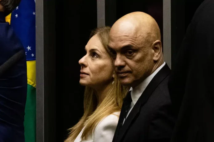 defesa-pede-que-alexandre-de-moraes-deixe-relatorio-de-investigacao-sobre-vazamento-de-dados-de-sua-esposa