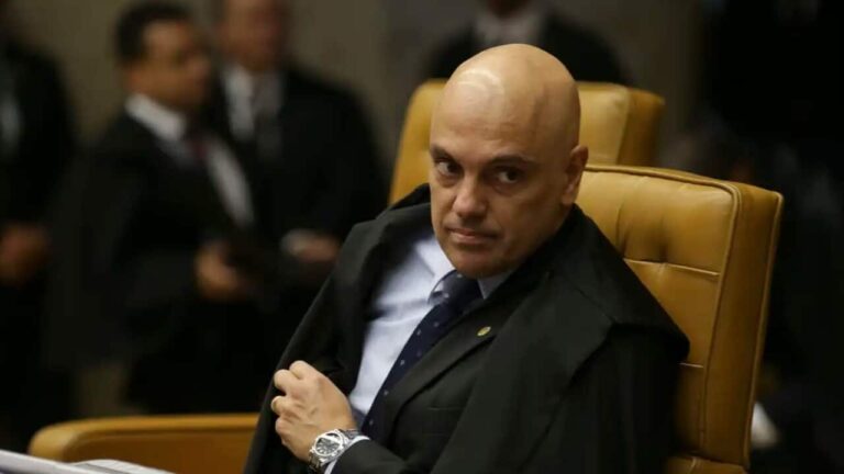 moraes-autoriza-compartilhamento-de-provas-da-investigacao-da-trama-golpista-com-a-cgu