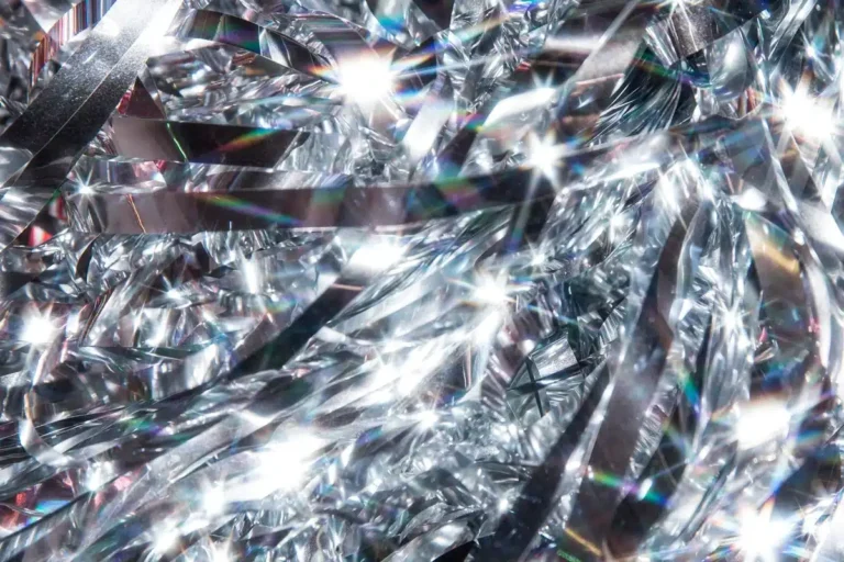 cientistas-derretem-diamante-sob-pressao-extrema-para-investigar-o-interior-de-planetas
