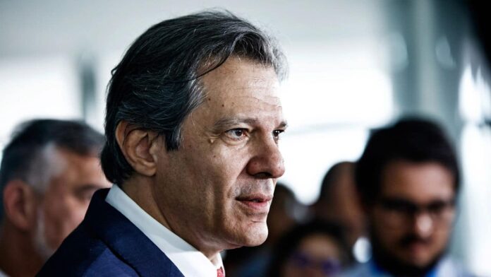 motorista-de-haddad-da-versoes-diferentes-sobre-acao-da-pm-durante-depoimento