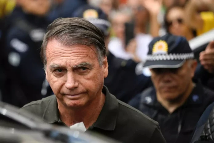 moraes-autoriza-visitas-de-carlos-e-jair-renan-a-bolsonaro,-mas-mantem-veto-a-flavio